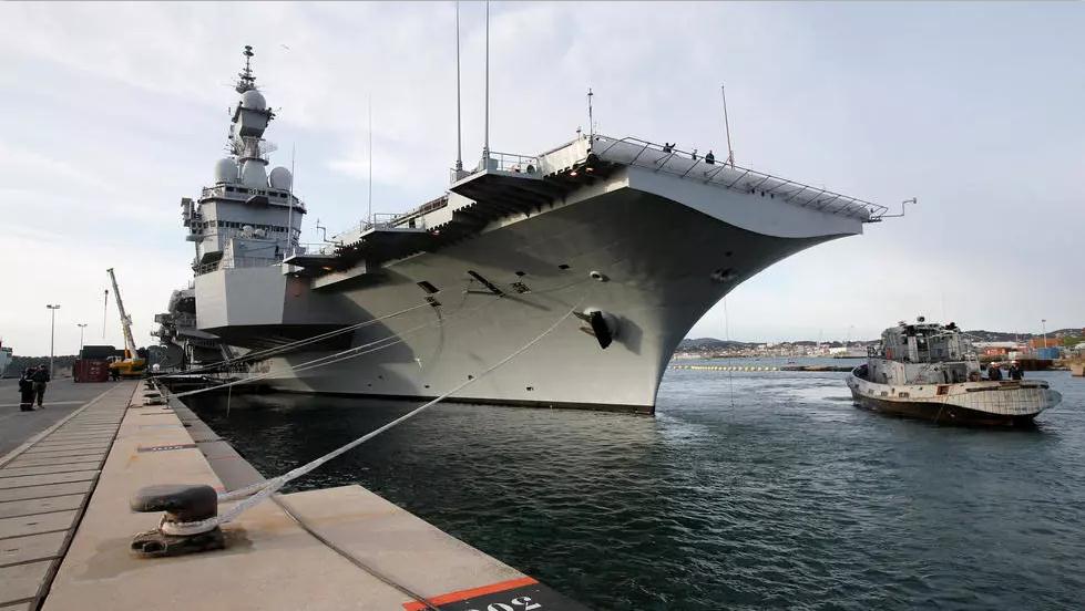 法国戴高乐号航母疫情爆了！单船感染比率世界第一