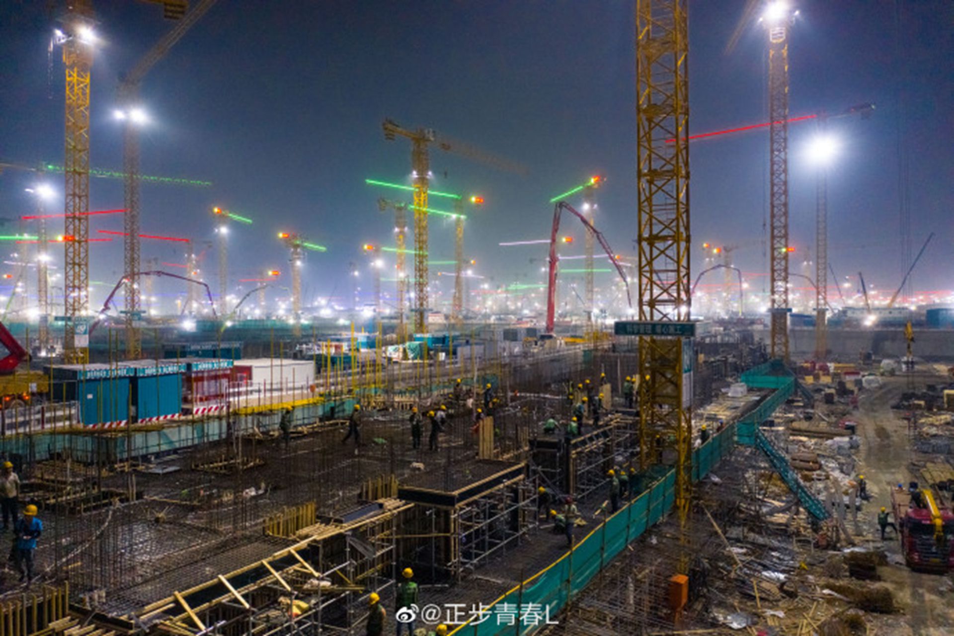 千年大计！雄安新区热火朝天建设震撼照曝光4.jpg