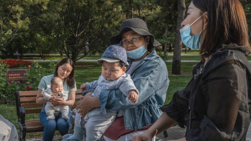 人口与生育：政府如何才能说服人们生小孩