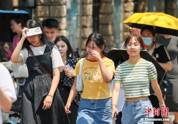 北京市气象台升级发布高温红色预警信号